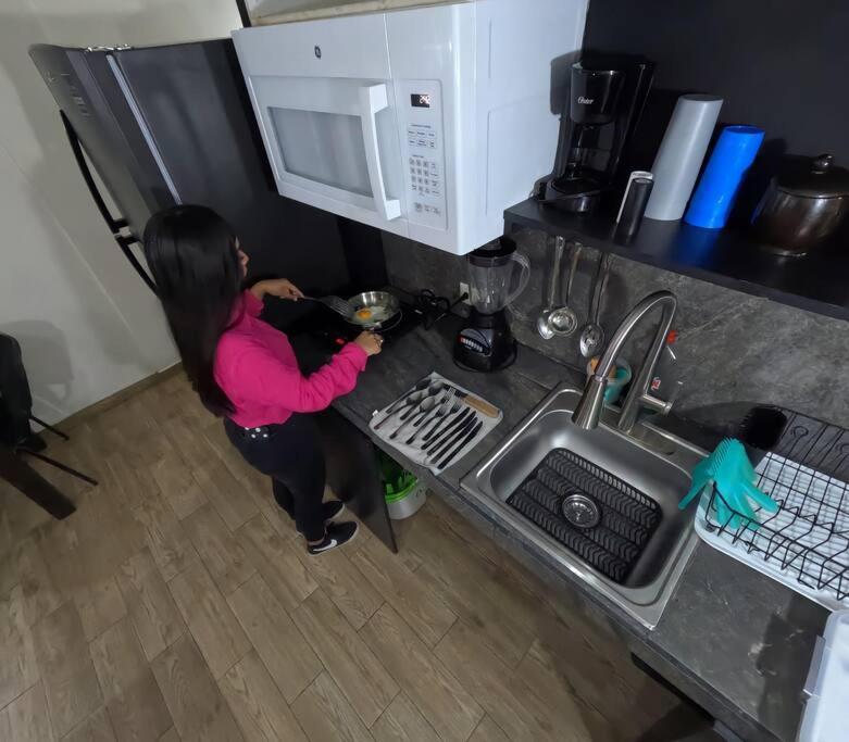 Departamento Privado7, 2 Camas Matri, Parking, Cocina Equipada, Wifi 65 Mb, 2 Climas,Centrico,Tv Smart Apartment ซิวดัด วัลเลส ภายนอก รูปภาพ